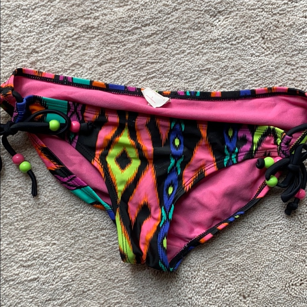 Xhilaration bikini bottoms